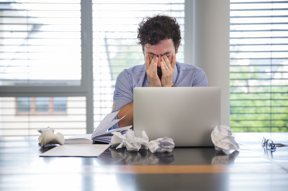 ¿Sabe cómo manejar la compostura en el trabajo?